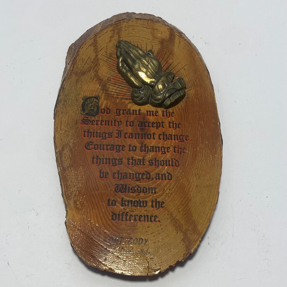 Fort Cody Serenity Prayer Wood Slab Plaque Good Praying Hands Vintage AA